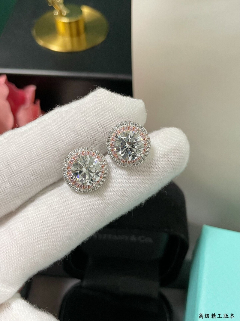 T*f*ny earrings